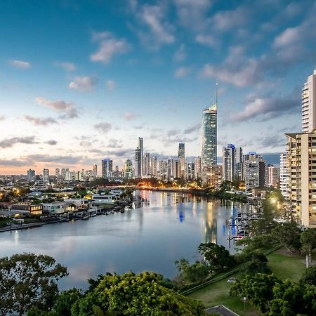 Serenity Surfers Paradise Gold Coast Eksteriør bilde
