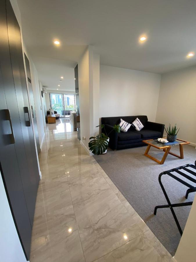 Serenity Surfers Paradise Gold Coast Eksteriør bilde